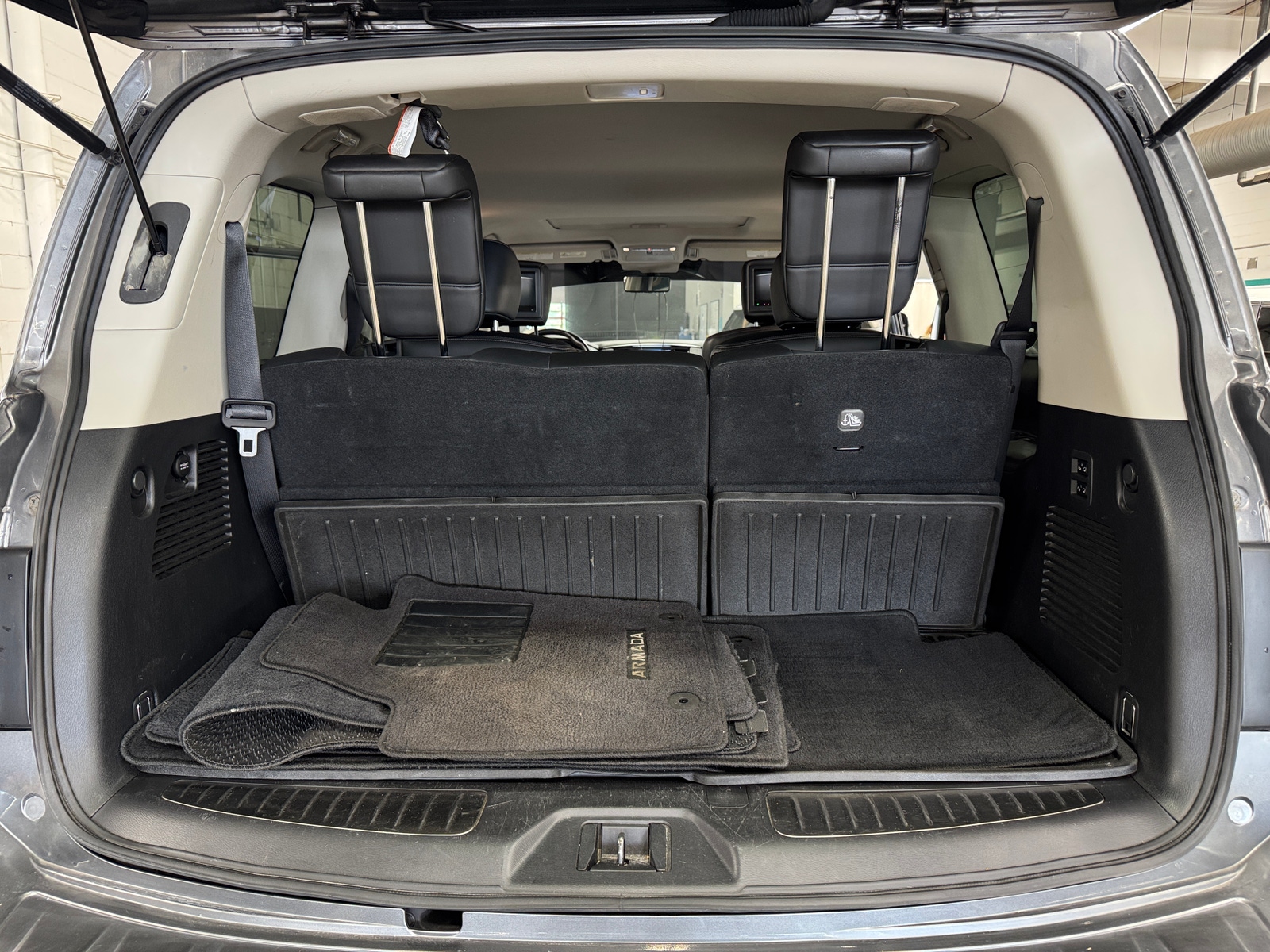 Thumbnail: 2019 Nissan Armada - 6