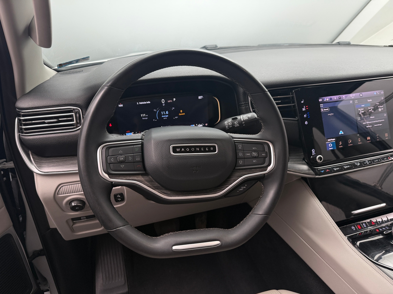 Thumbnail: 2024 Jeep Wagoneer - 4