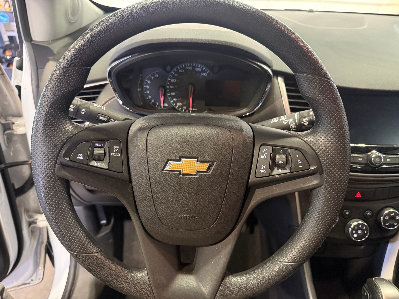 Thumbnail: 2021 Chevrolet Trax - 4