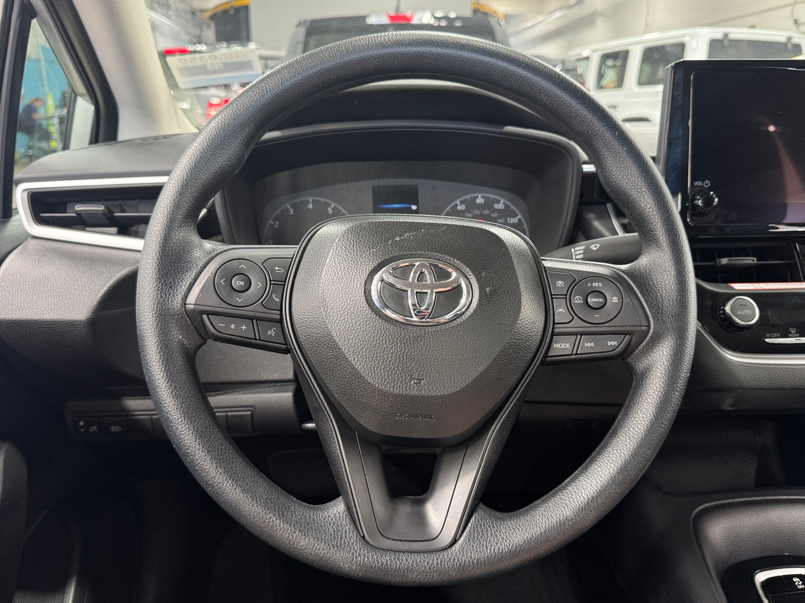 Thumbnail: 2025 Toyota Corolla - 5
