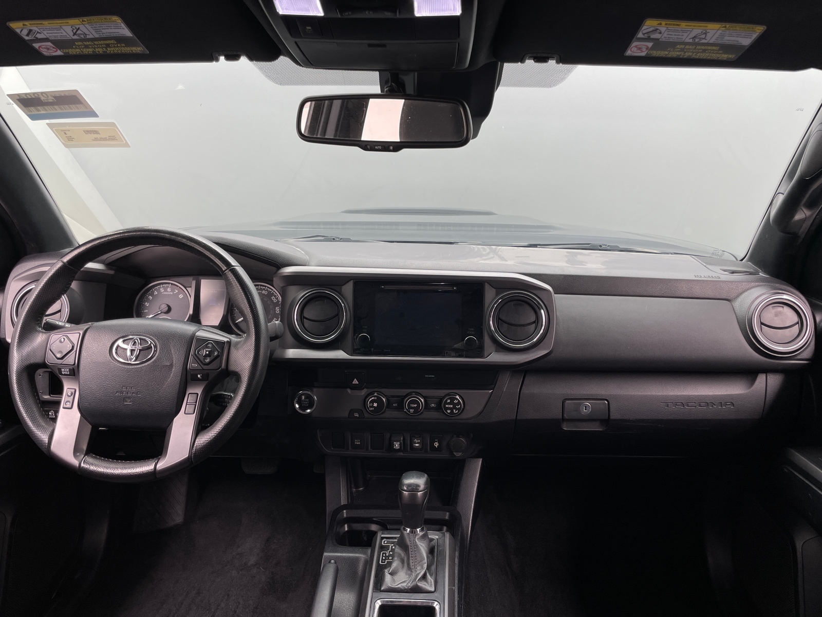 Thumbnail: 2019 Toyota Tacoma - 3