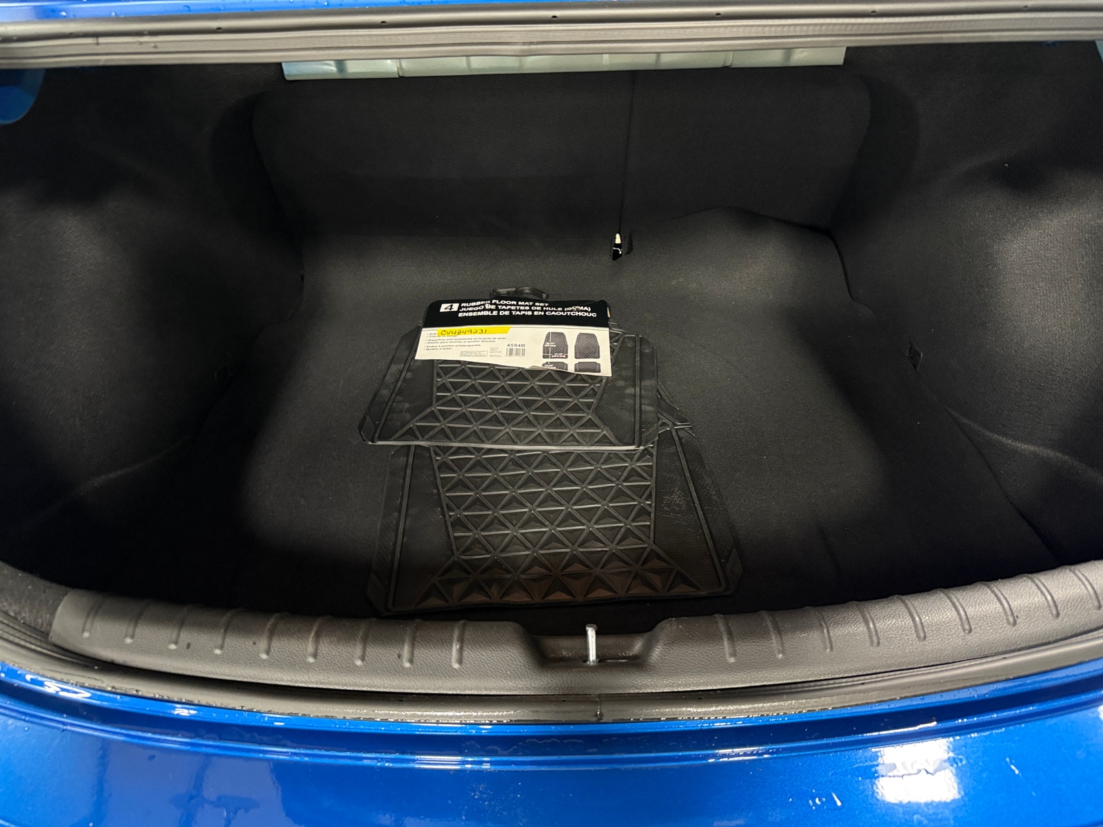 Thumbnail: 2023 Kia Rio - 7