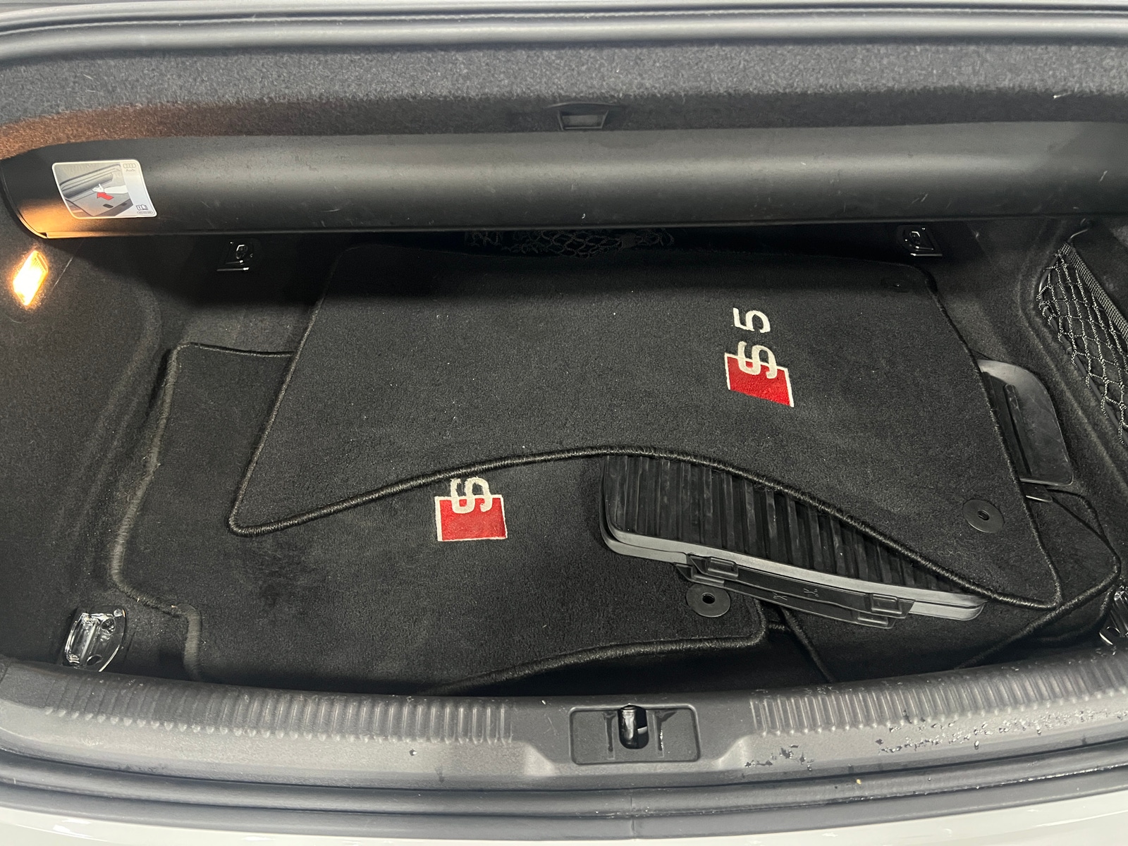 Thumbnail: 2014 Audi S5 - 6
