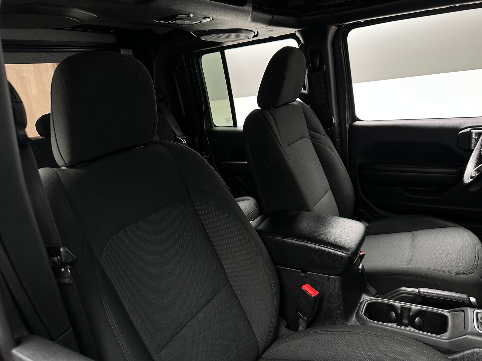 Thumbnail: 2020 Jeep Gladiator - 2