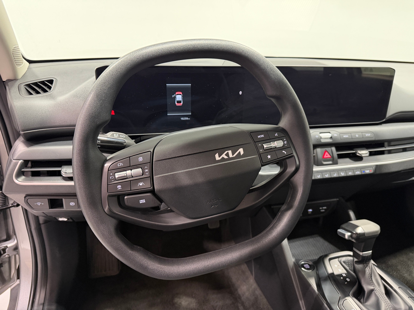 Thumbnail: 2025 Kia K4 - 5