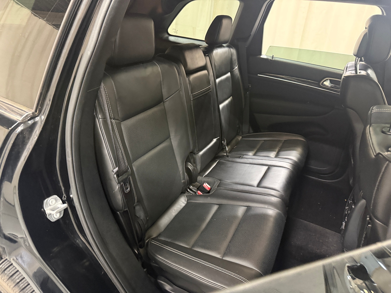 Thumbnail: 2017 Jeep Grand Cherokee - 5