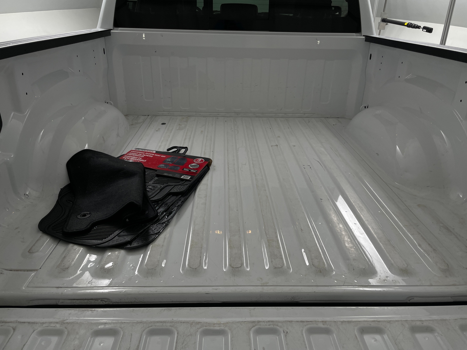 Thumbnail: 2025 RAM 1500 - 6