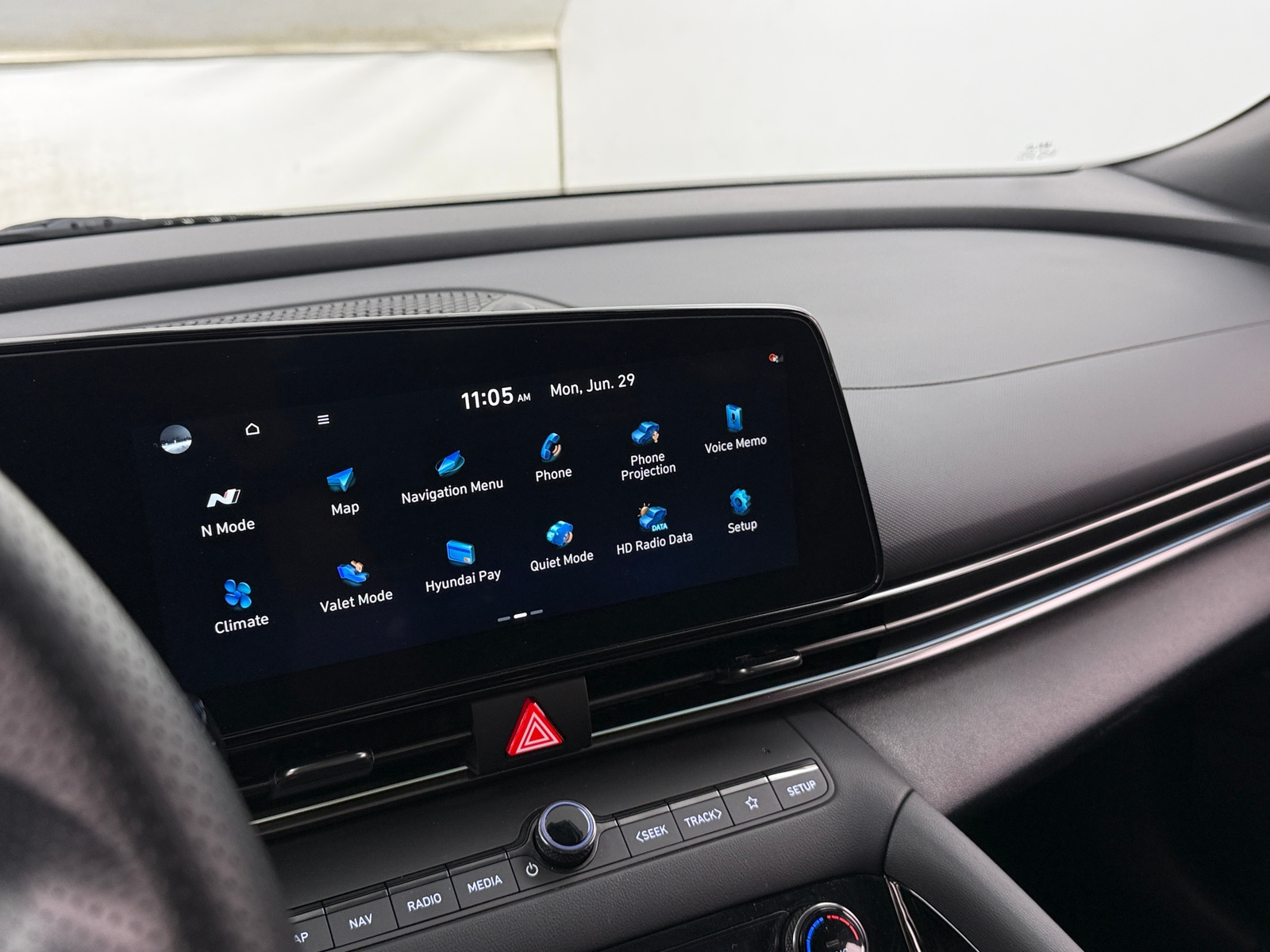 Thumbnail: 2023 Hyundai Elantra - 3