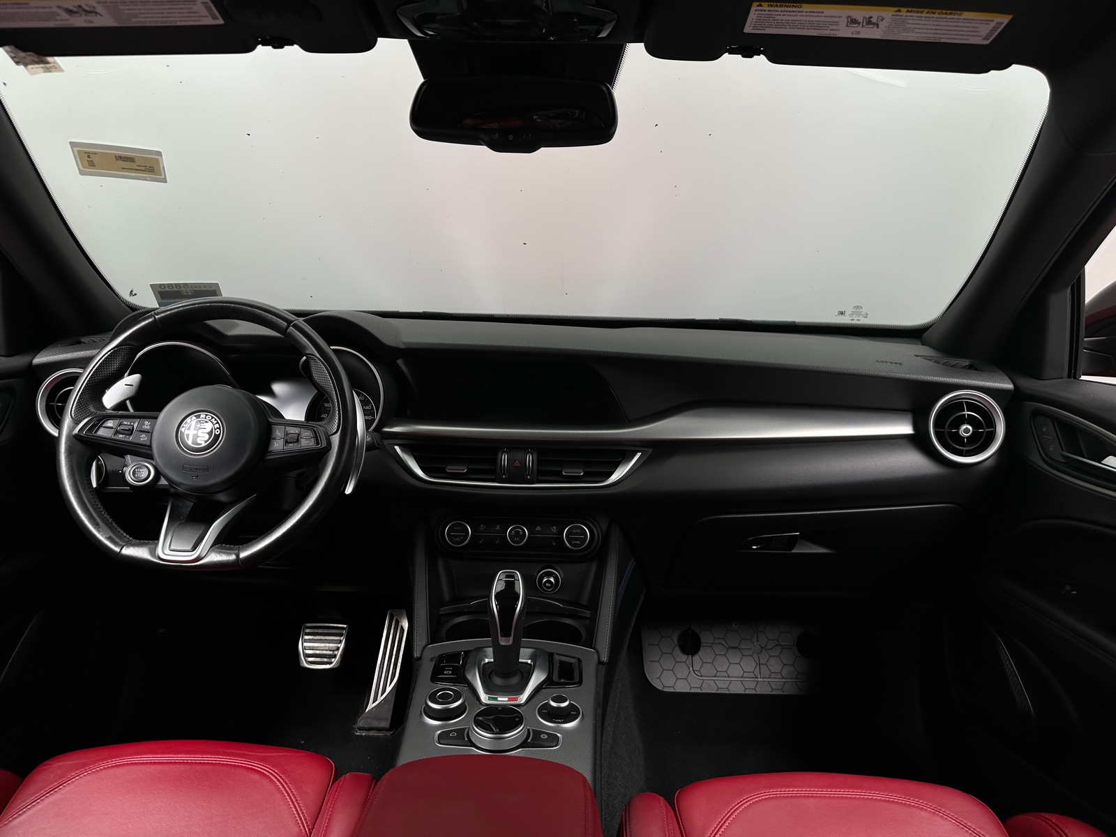 Thumbnail: 2022 Alfa Romeo Stelvio - 2