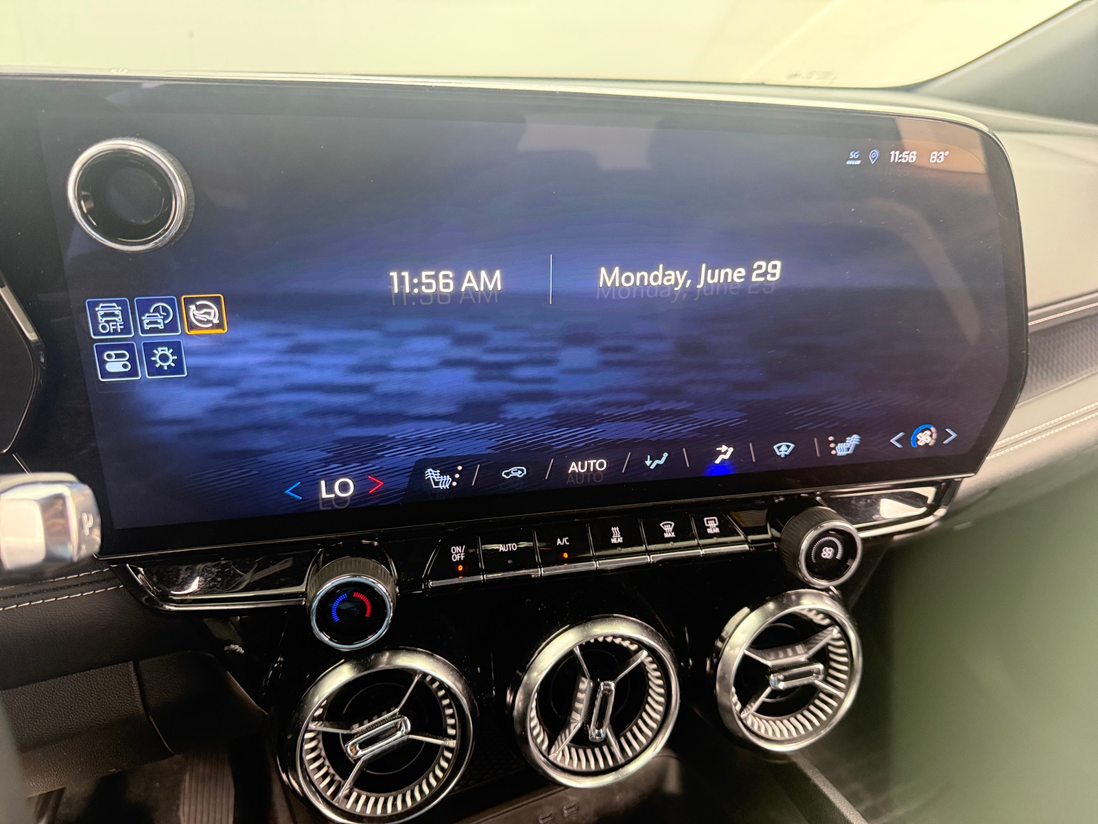 Thumbnail: 2024 Chevrolet Blazer EV - 4