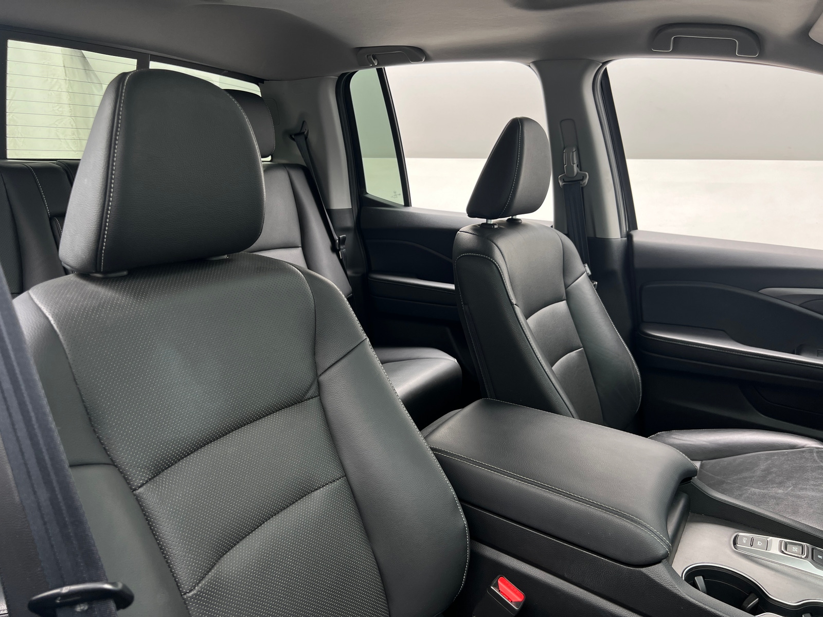 Thumbnail: 2025 Honda Ridgeline - 2