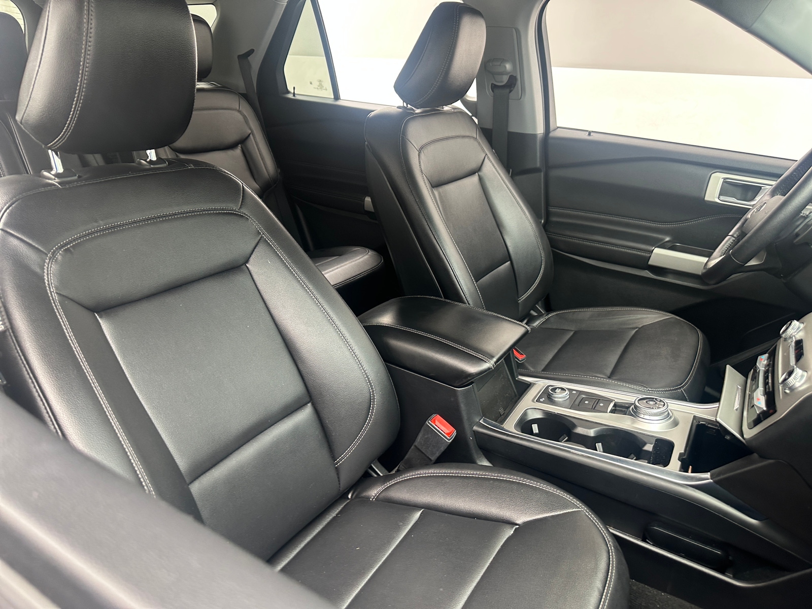 Thumbnail: 2020 Ford Explorer - 2