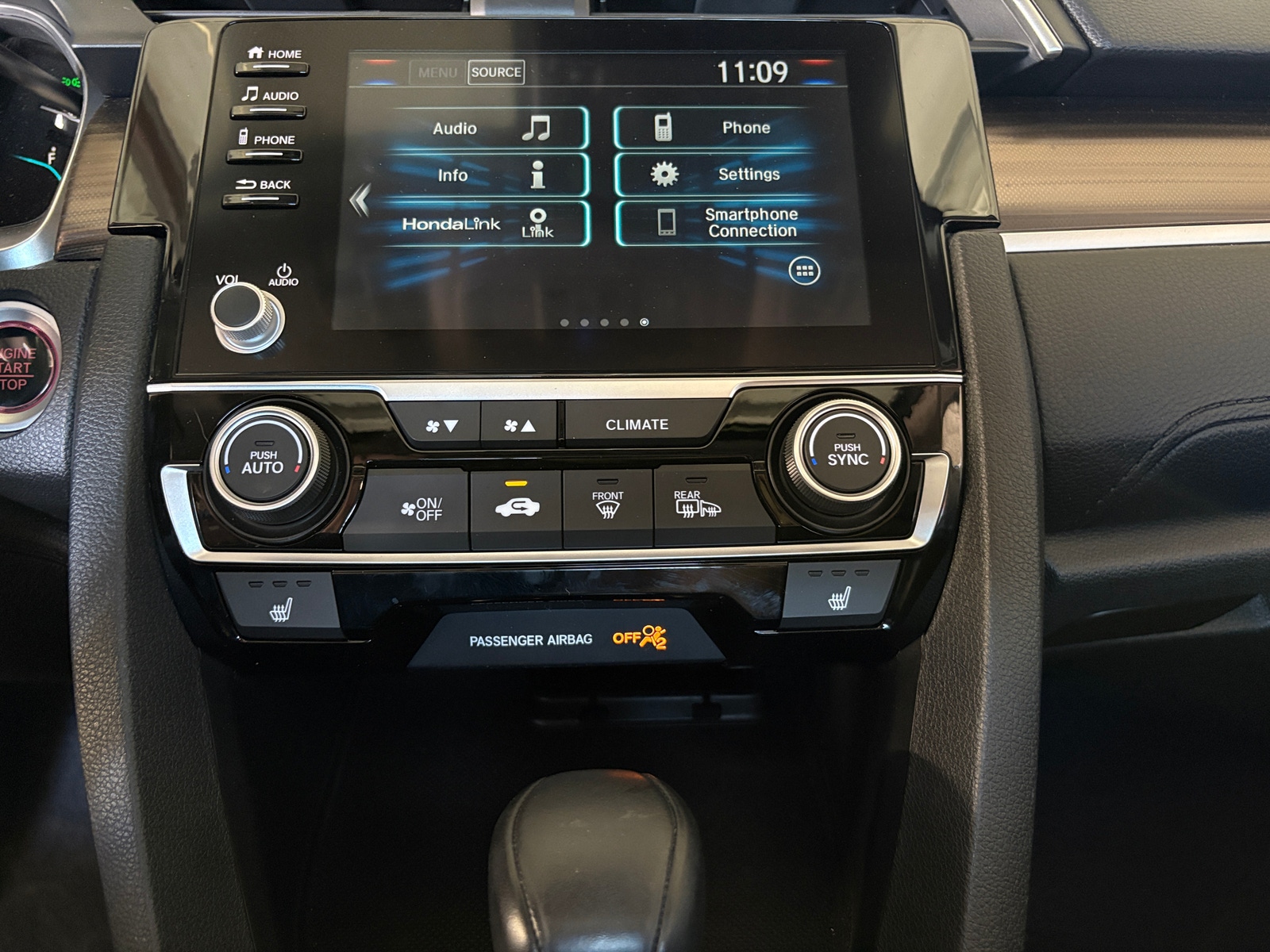Thumbnail: 2019 Honda Civic - 4