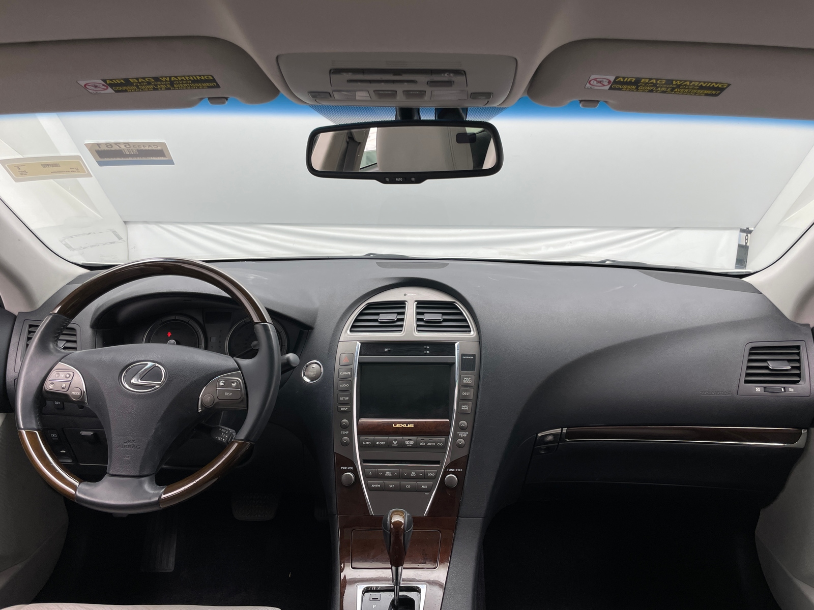Thumbnail: 2010 Lexus ES - 2