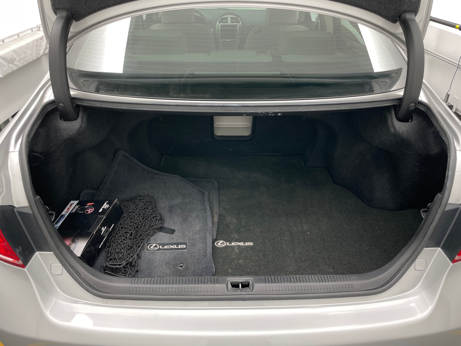 Thumbnail: 2010 Lexus ES - 6