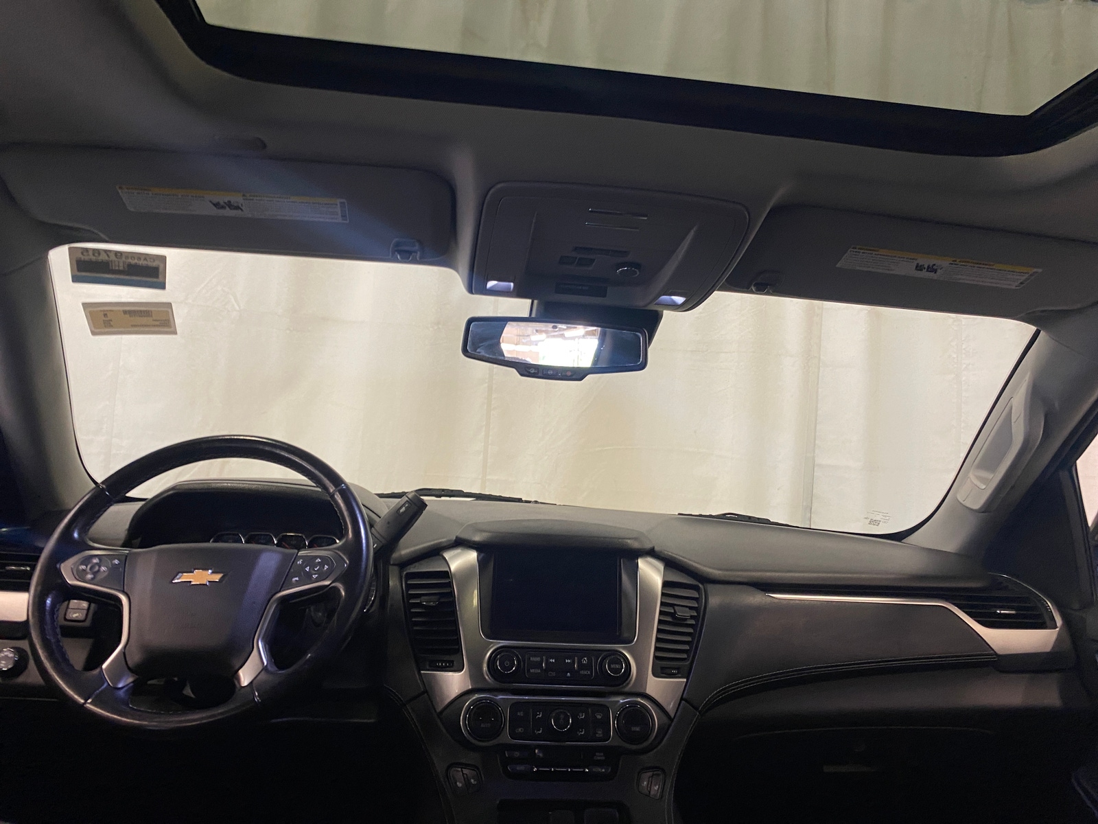 Thumbnail: 2019 Chevrolet Tahoe - 2