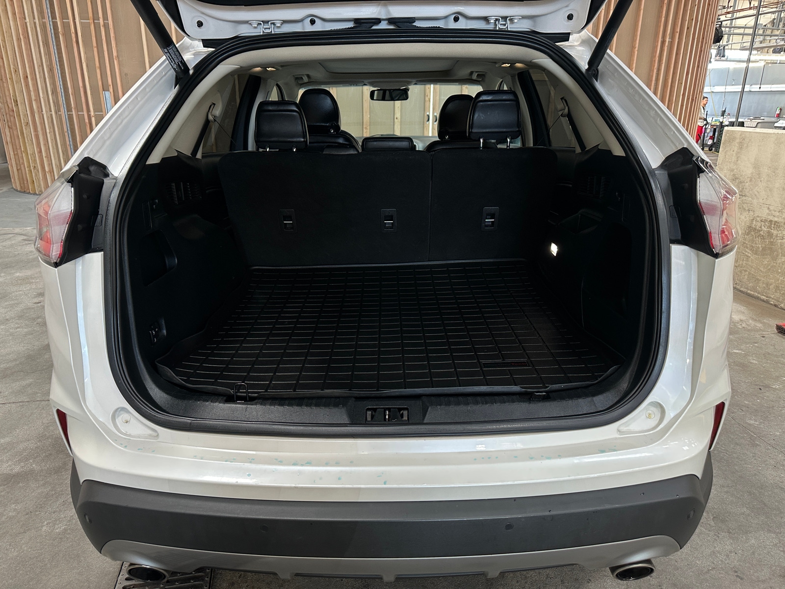 Thumbnail: 2019 Ford Edge - 6