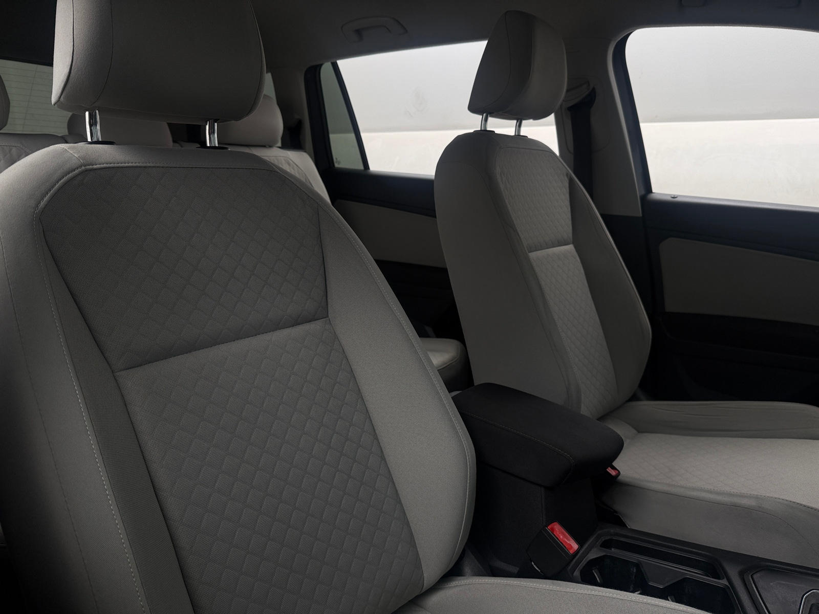 Thumbnail: 2019 Volkswagen Tiguan - 2