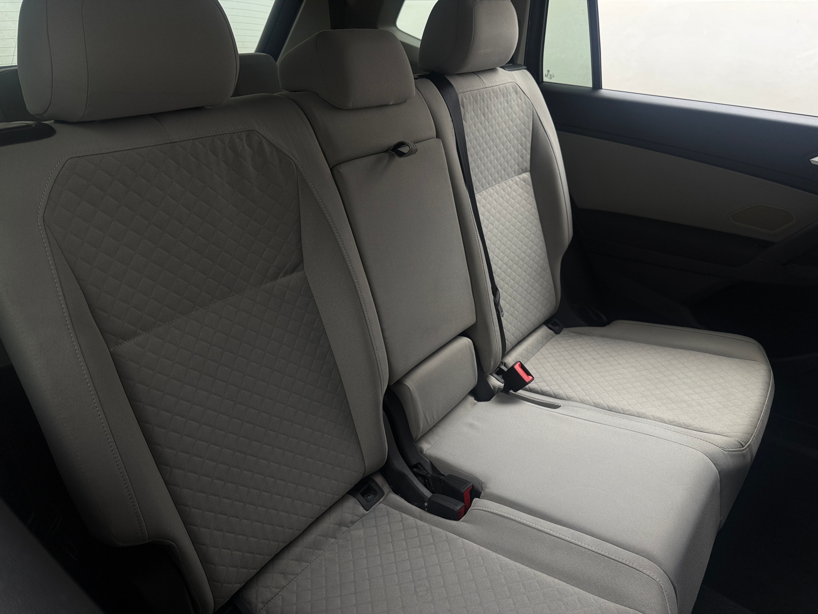 Thumbnail: 2019 Volkswagen Tiguan - 6