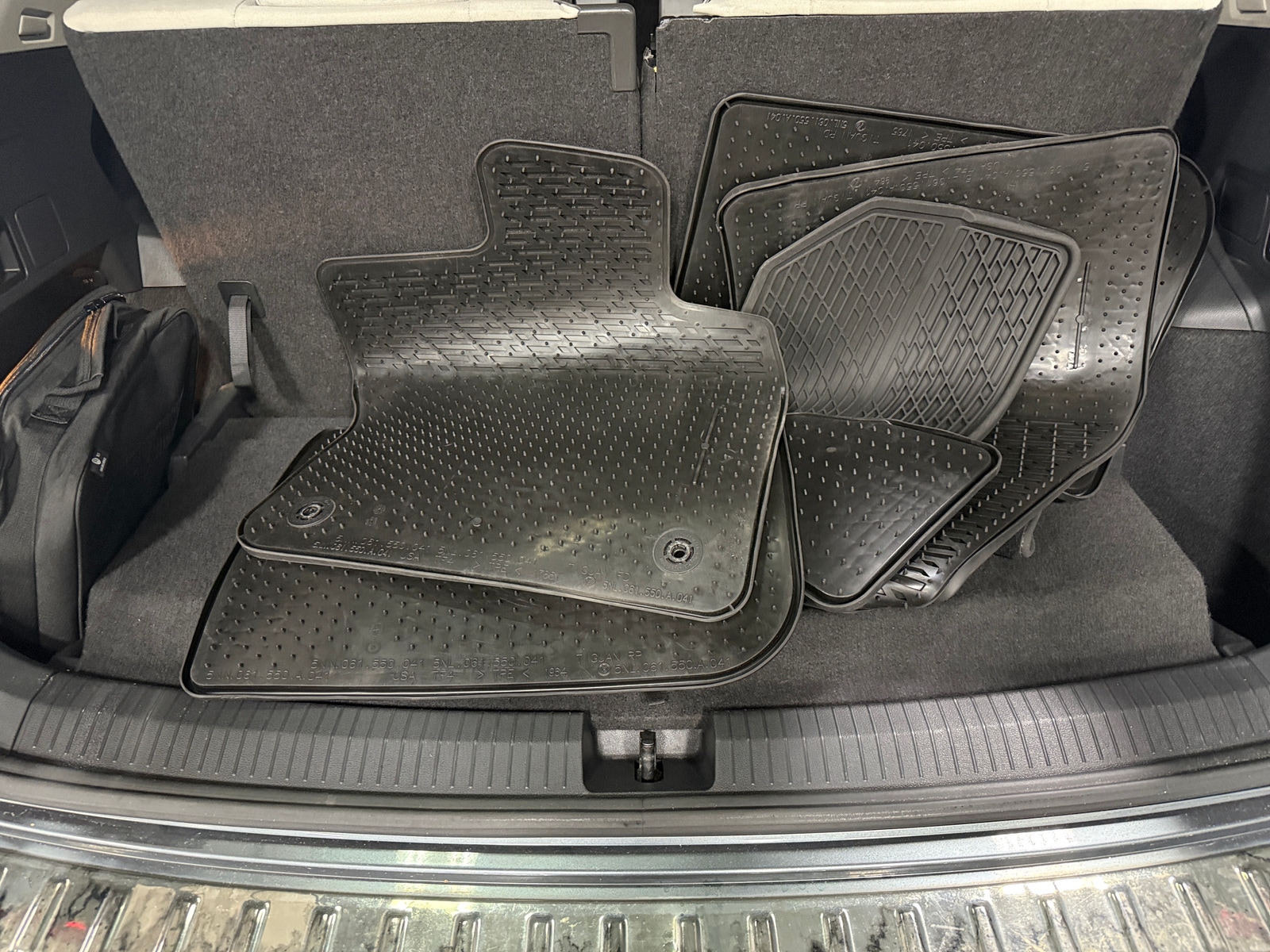 Thumbnail: 2019 Volkswagen Tiguan - 7