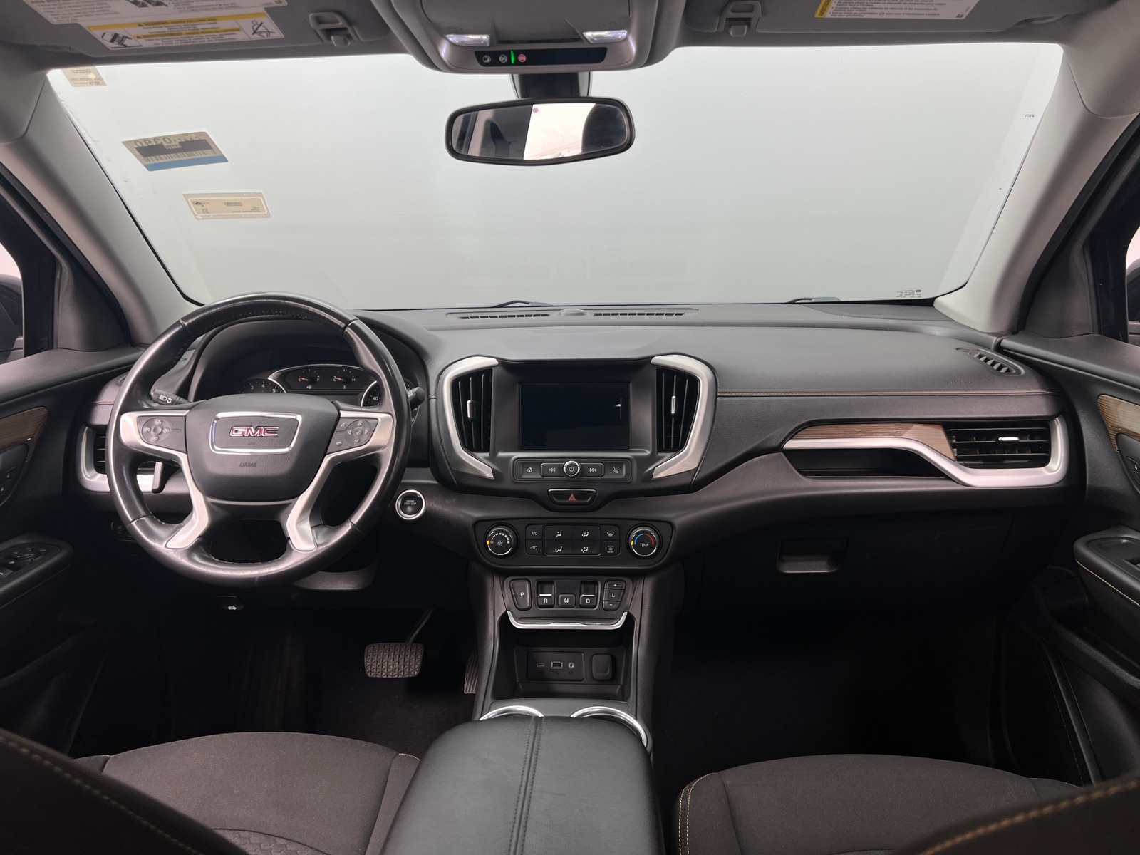 Thumbnail: 2019 GMC Terrain - 3