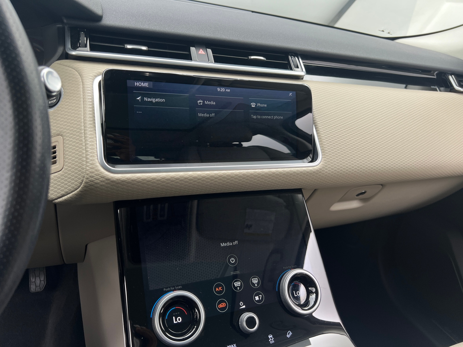 Thumbnail: 2018 Land Rover Range Rover Velar - 3