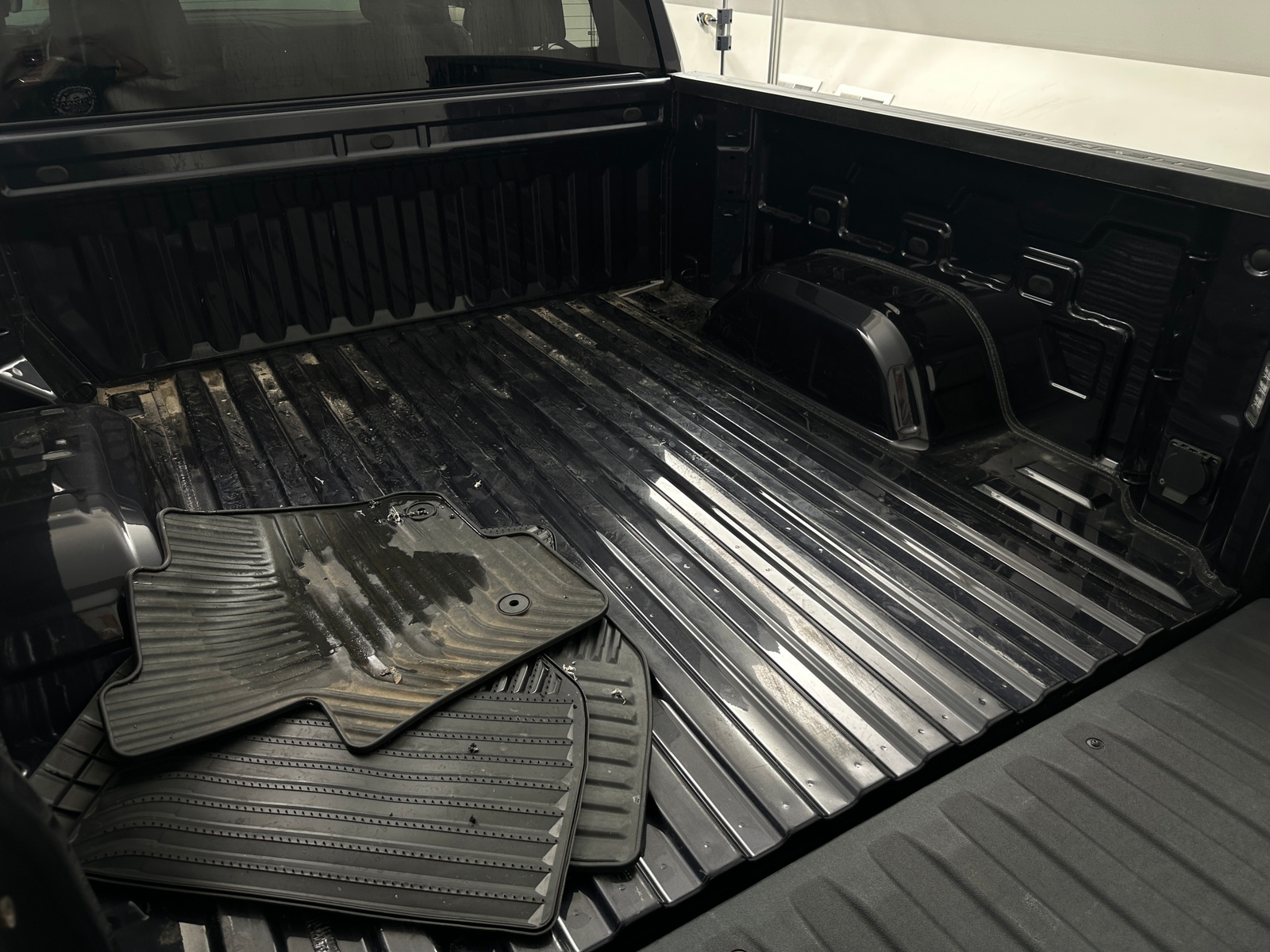 Thumbnail: 2024 Chevrolet Silverado 1500 - 7