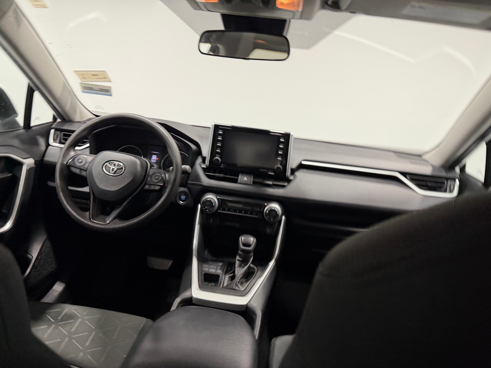 Thumbnail: 2021 Toyota RAV4 - 3