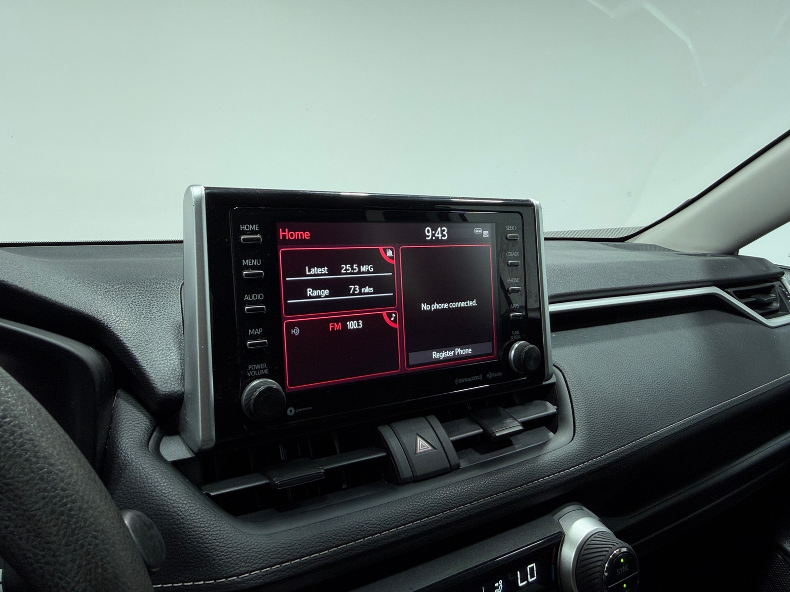 Thumbnail: 2021 Toyota RAV4 - 4