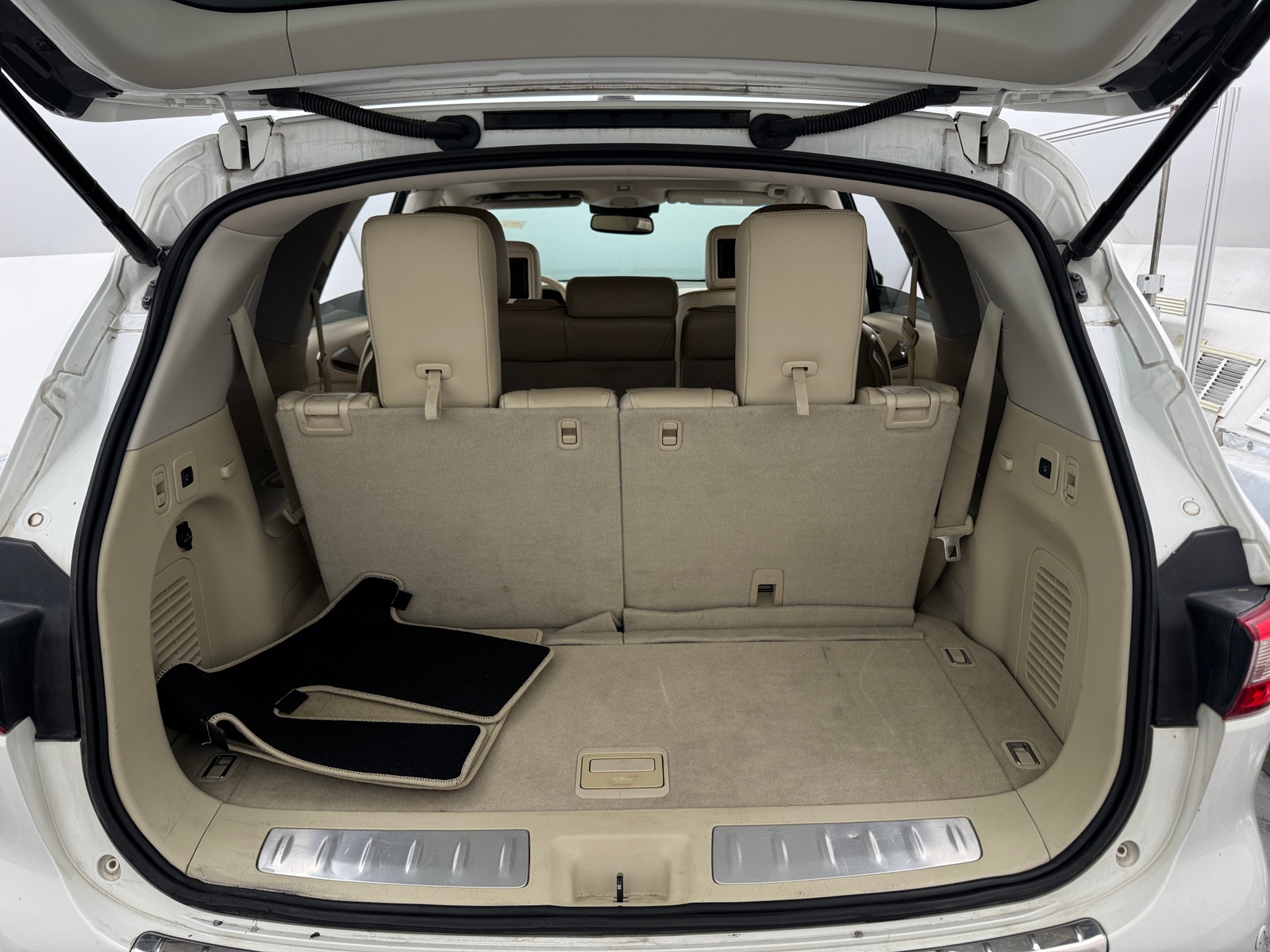 Thumbnail: 2014 INFINITI QX60 - 6