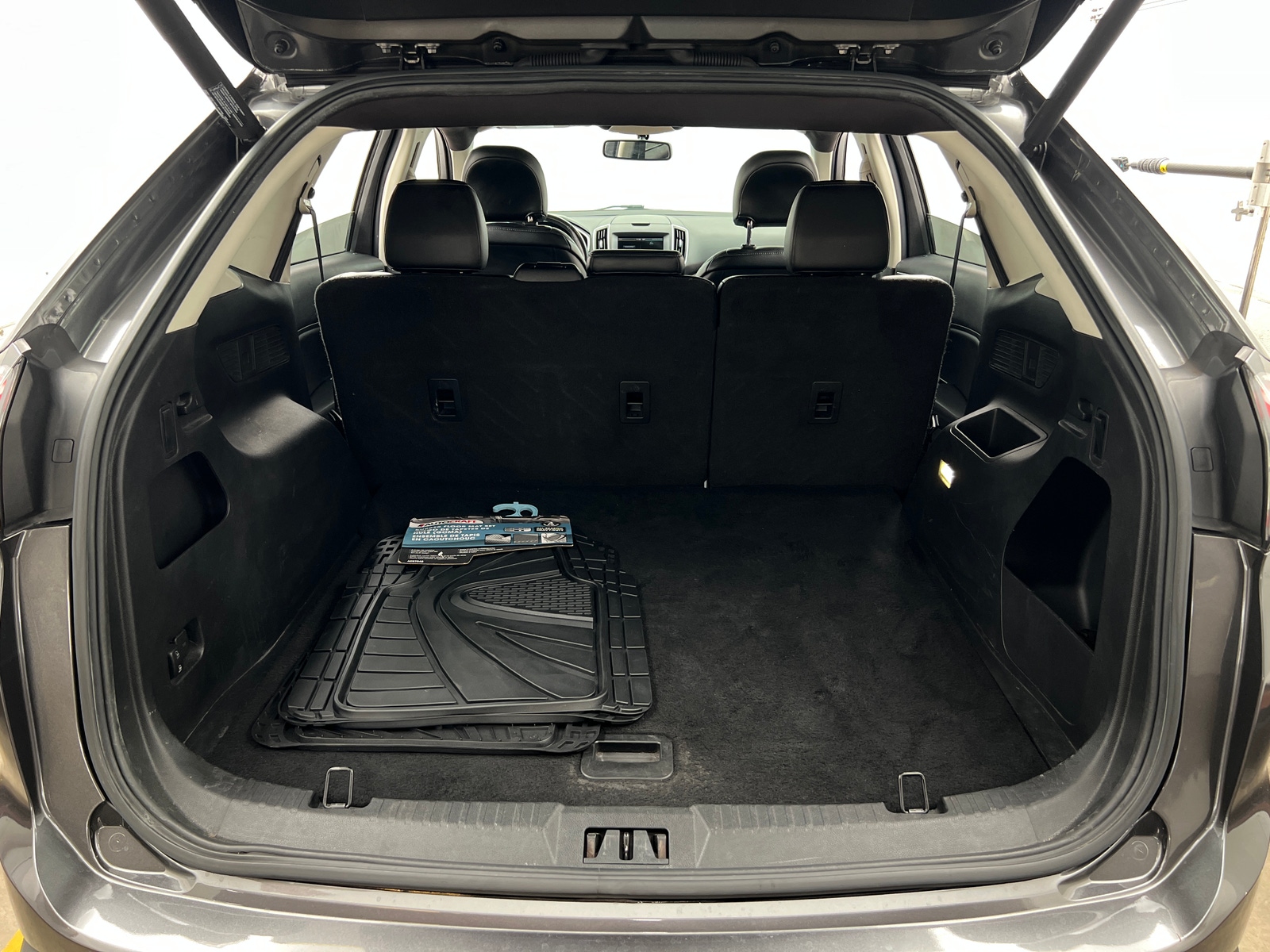 Thumbnail: 2015 Ford Edge - 6
