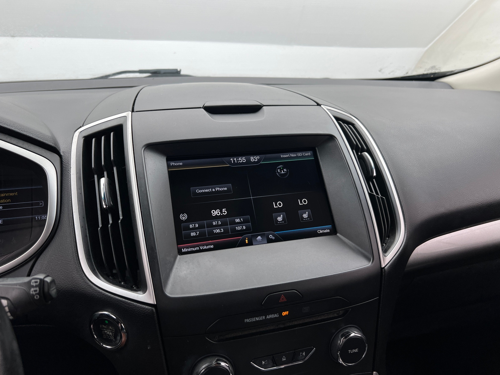 Thumbnail: 2015 Ford Edge - 3