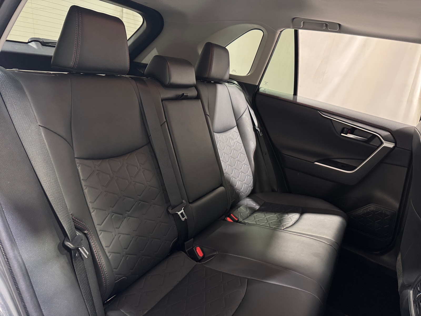 Thumbnail: 2021 Toyota RAV4 - 5