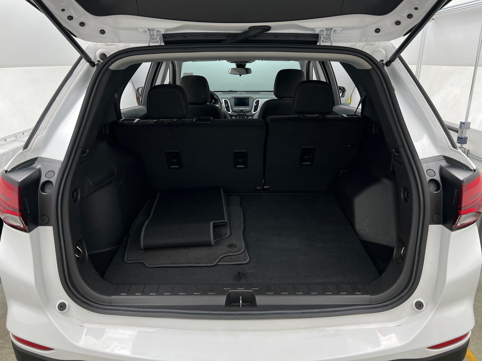 Thumbnail: 2024 Chevrolet Equinox - 7