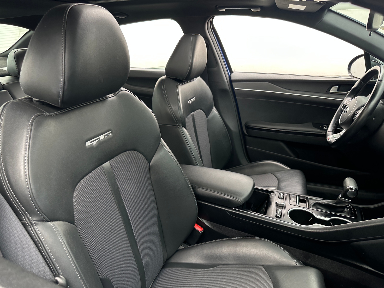 Thumbnail: 2021 Kia K5 - 2