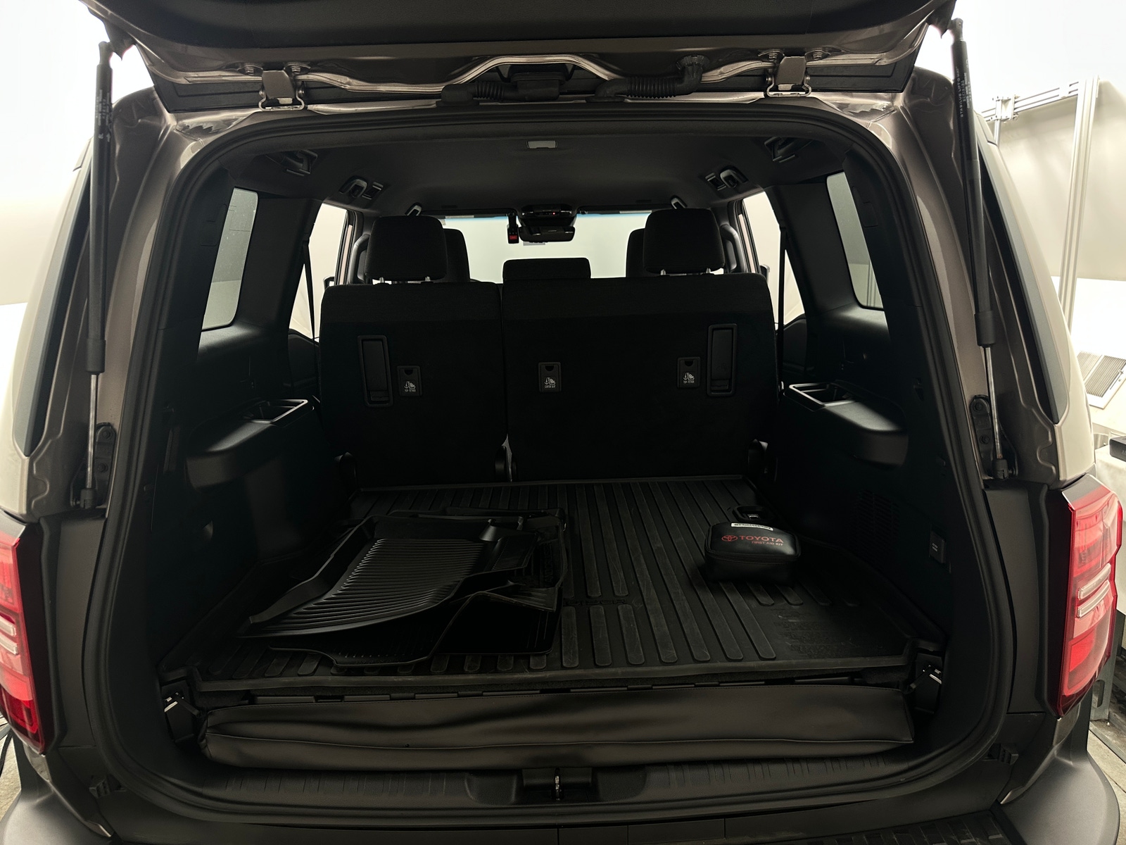 Thumbnail: 2024 Toyota Land Cruiser - 7