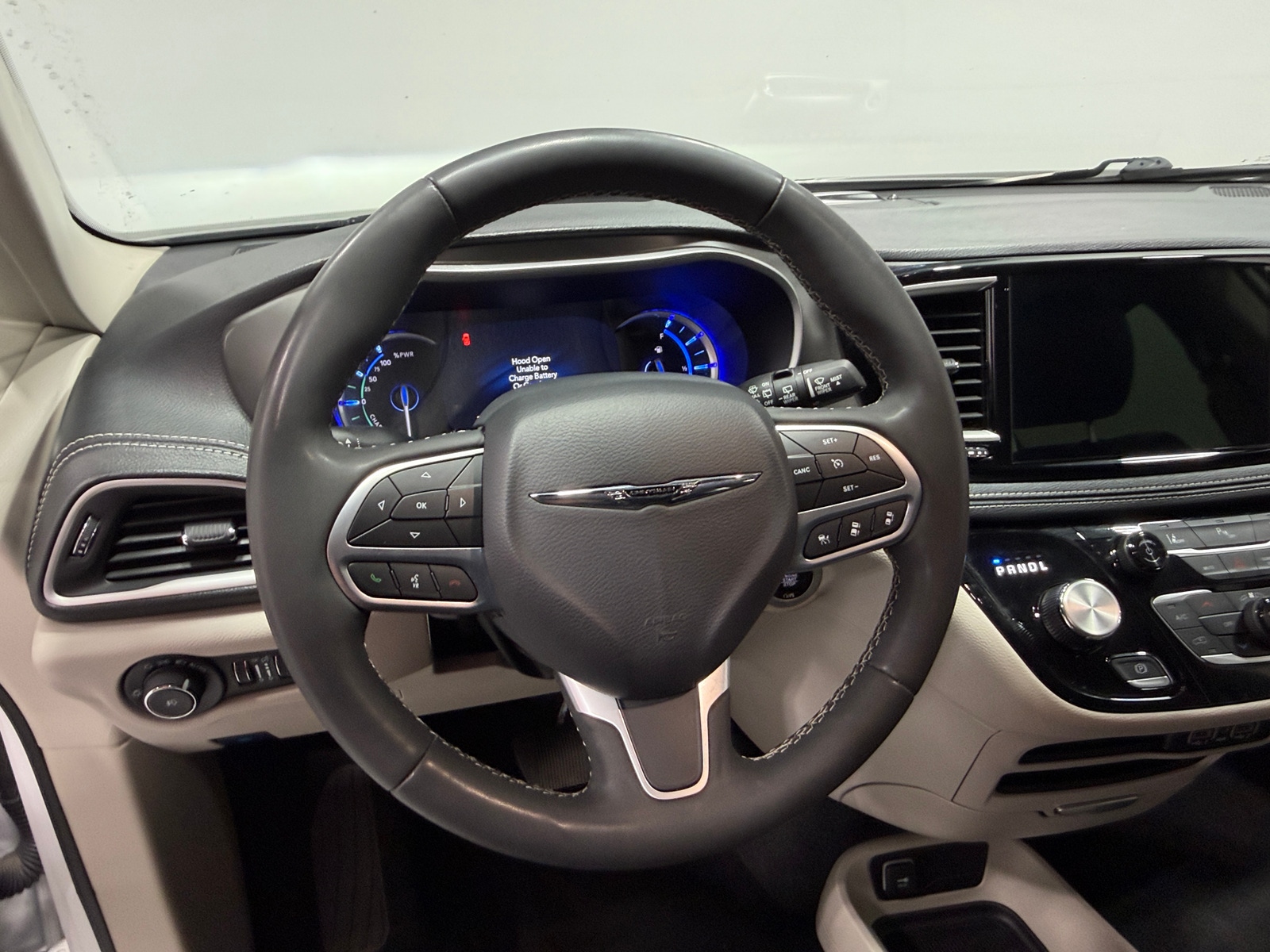 Thumbnail: 2024 Chrysler Pacifica - 4