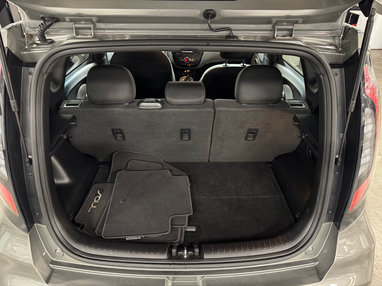 Thumbnail: 2017 Kia Soul - 7