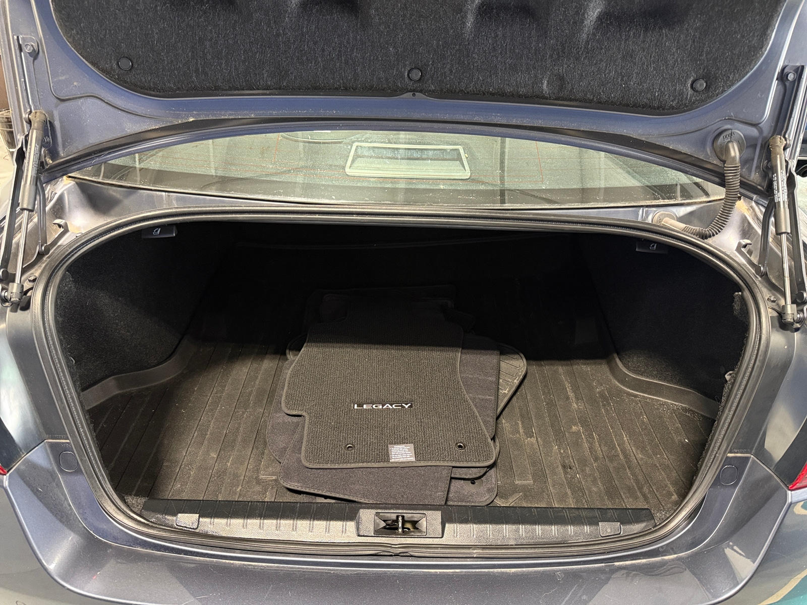 Thumbnail: 2017 Subaru Legacy - 6