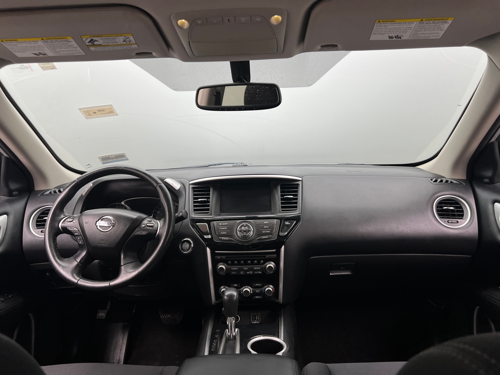 Thumbnail: 2019 Nissan Pathfinder - 3