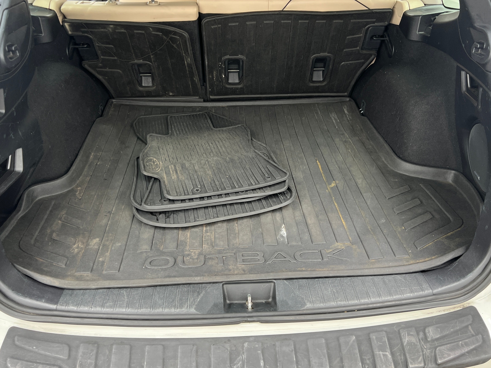 Thumbnail: 2016 Subaru Outback - 6