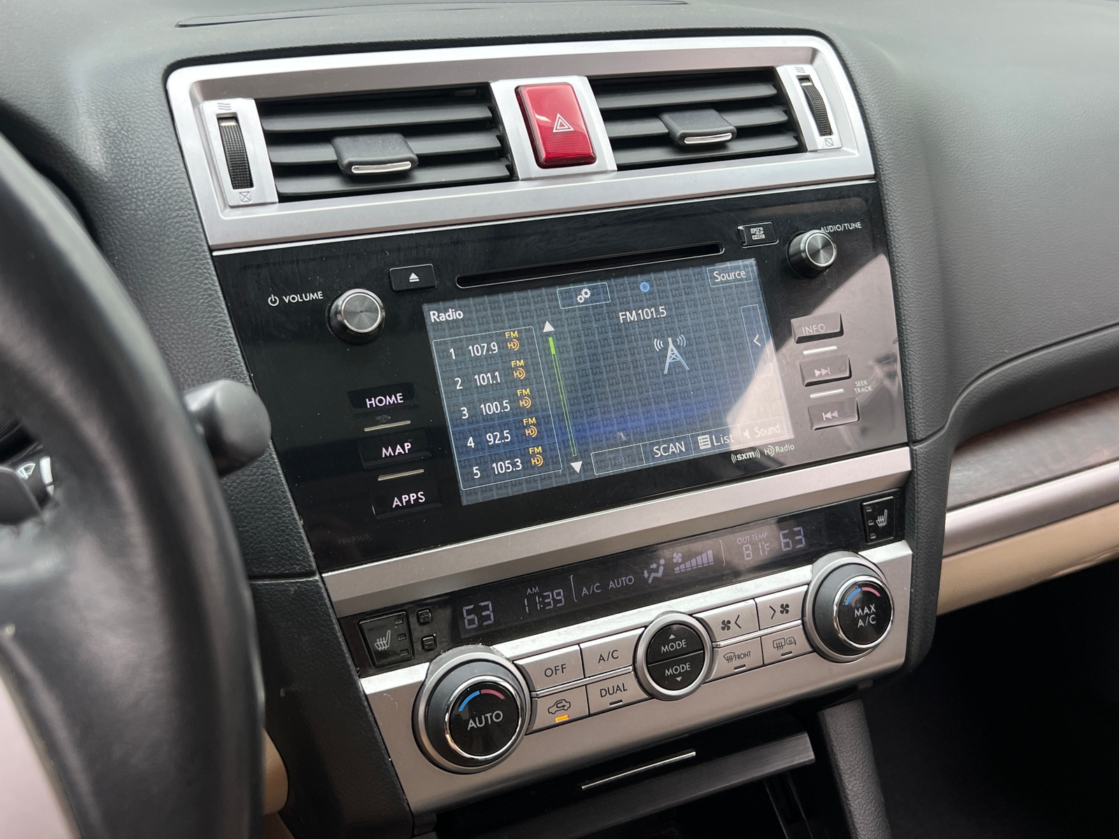 Thumbnail: 2016 Subaru Outback - 3