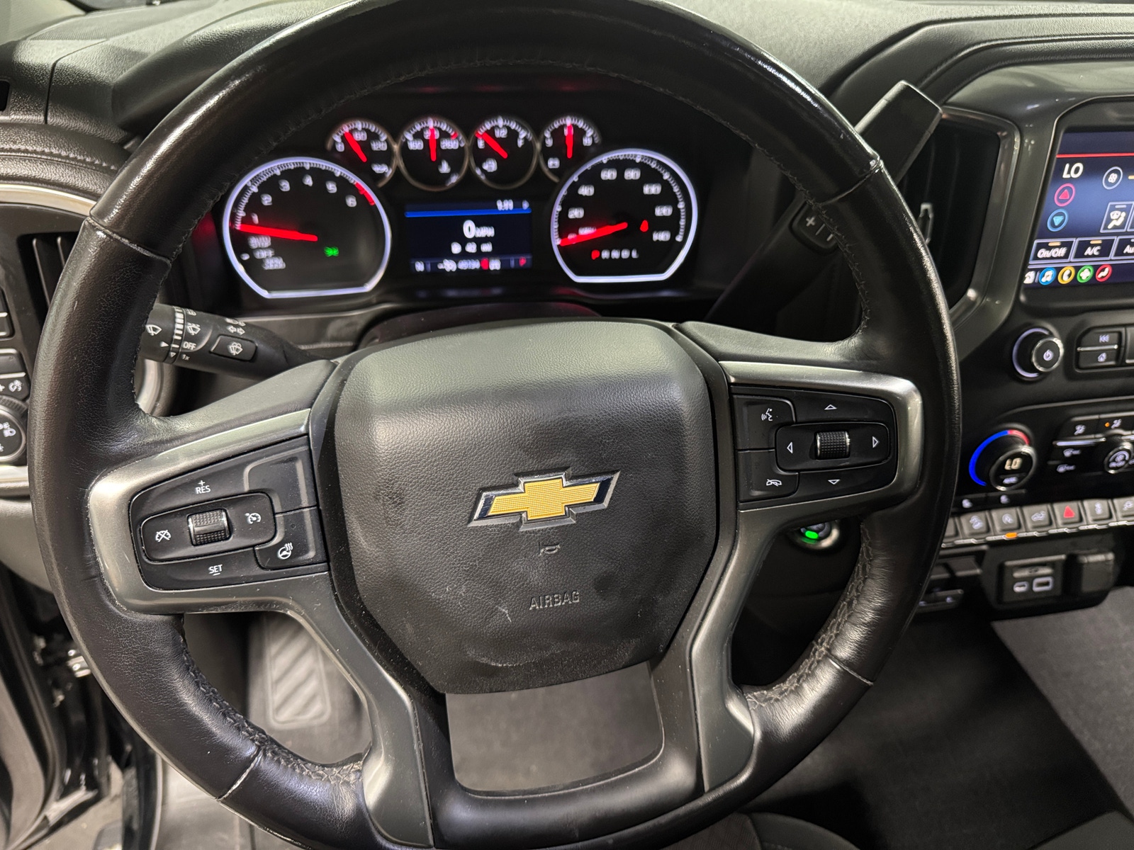 Thumbnail: 2019 Chevrolet Silverado 1500 - 5