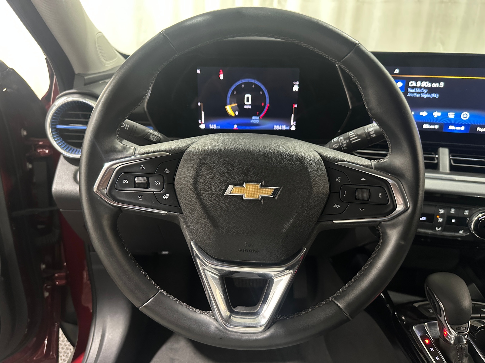Thumbnail: 2025 Chevrolet Trax - 5