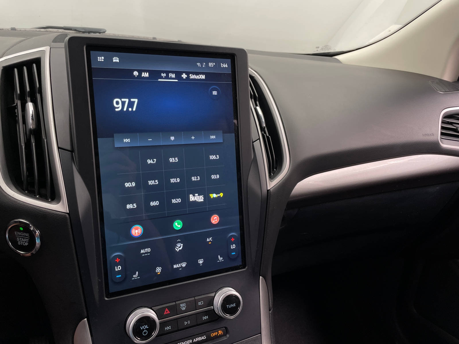 Thumbnail: 2023 Ford Edge - 3