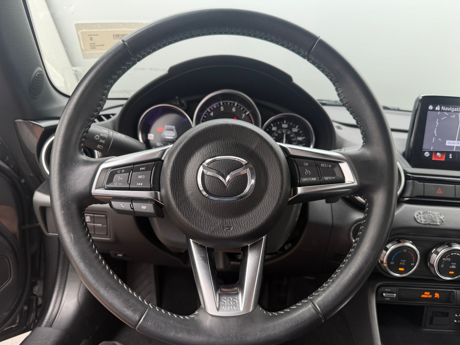 Thumbnail: 2022 Mazda MX-5 Miata - 4