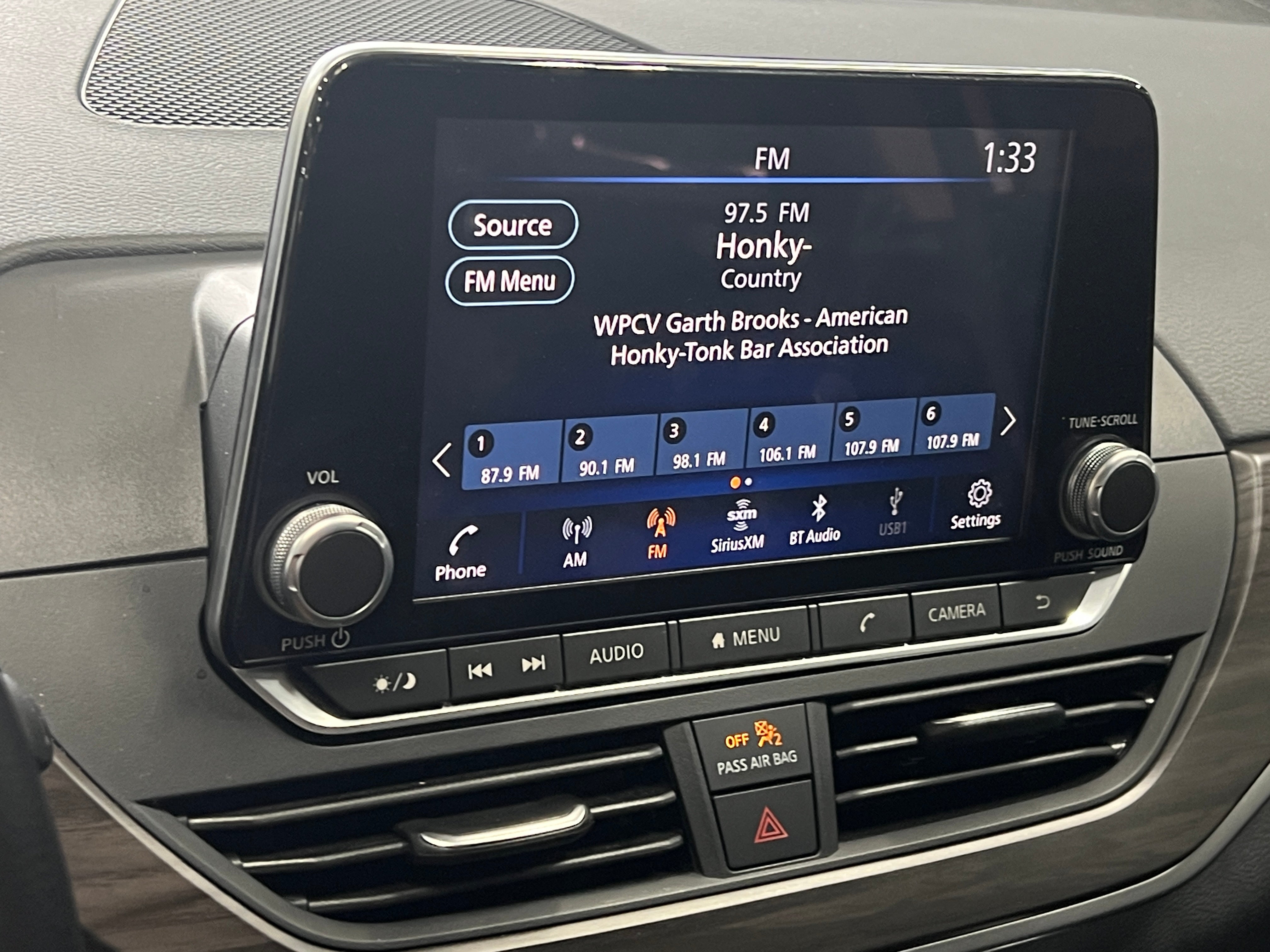 2025 Nissan Altima SV - Photo 11