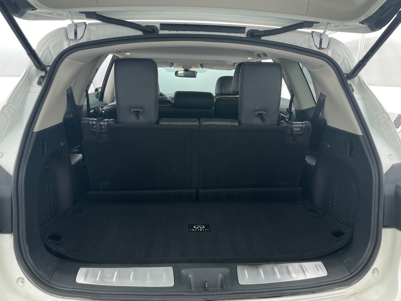 Thumbnail: 2019 INFINITI QX60 - 6