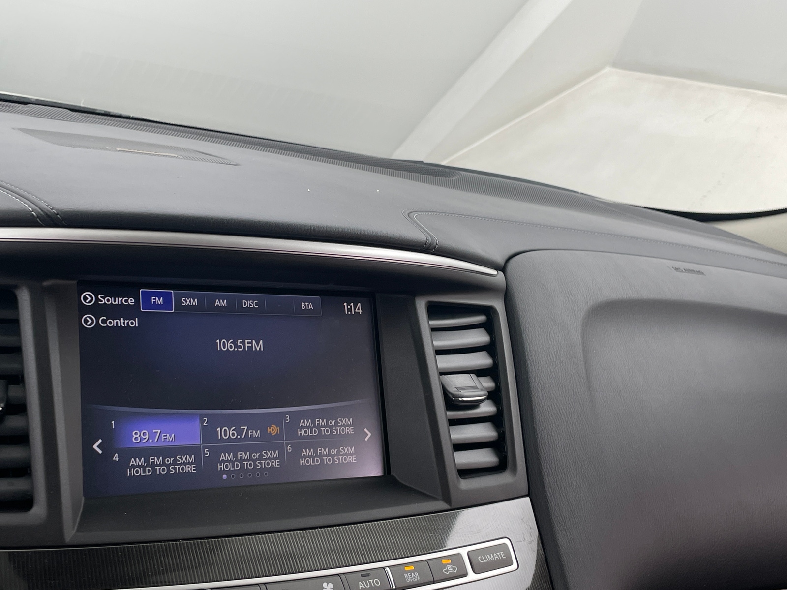 Thumbnail: 2019 INFINITI QX60 - 3