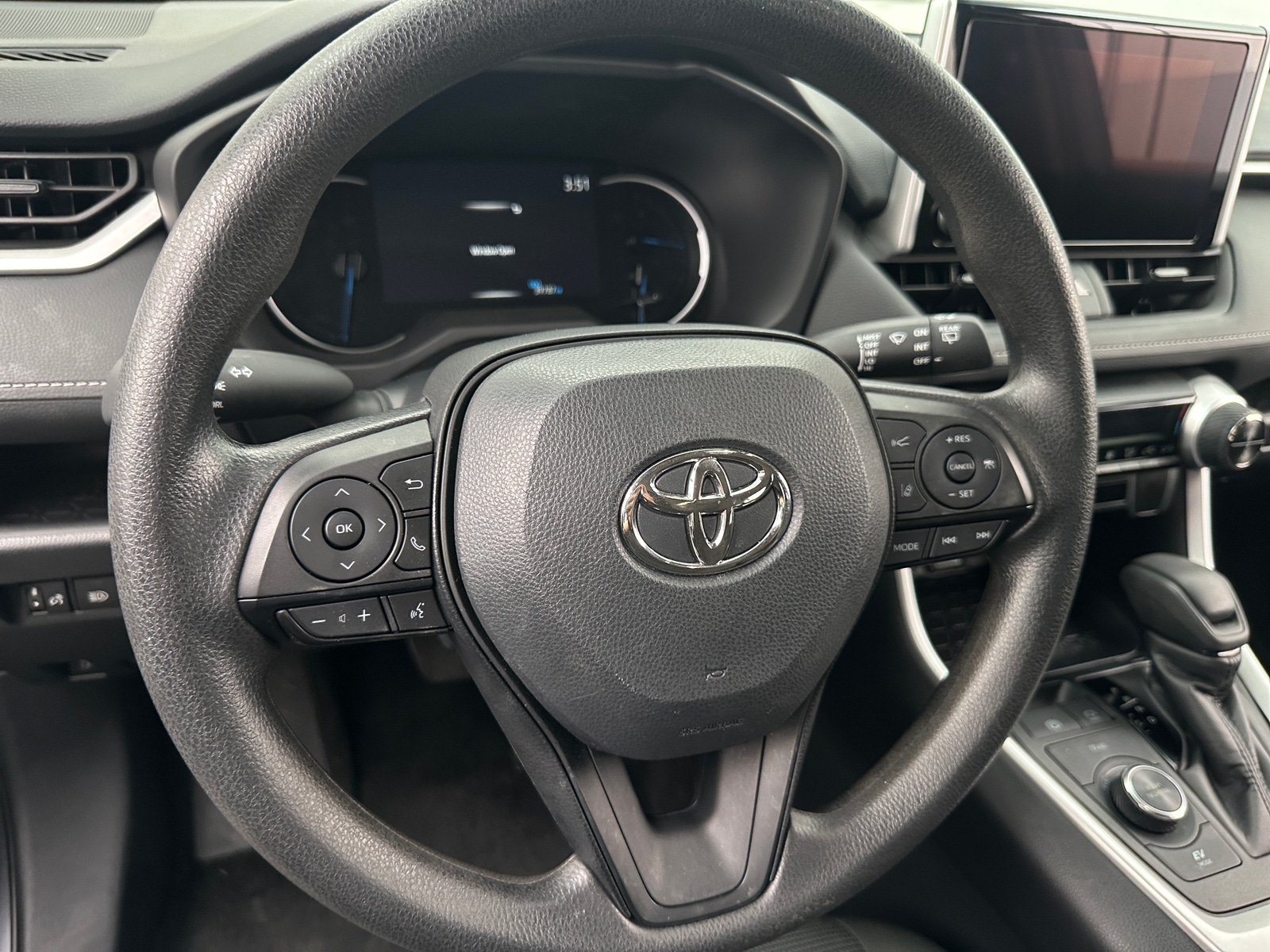 Thumbnail: 2024 Toyota RAV4 - 5
